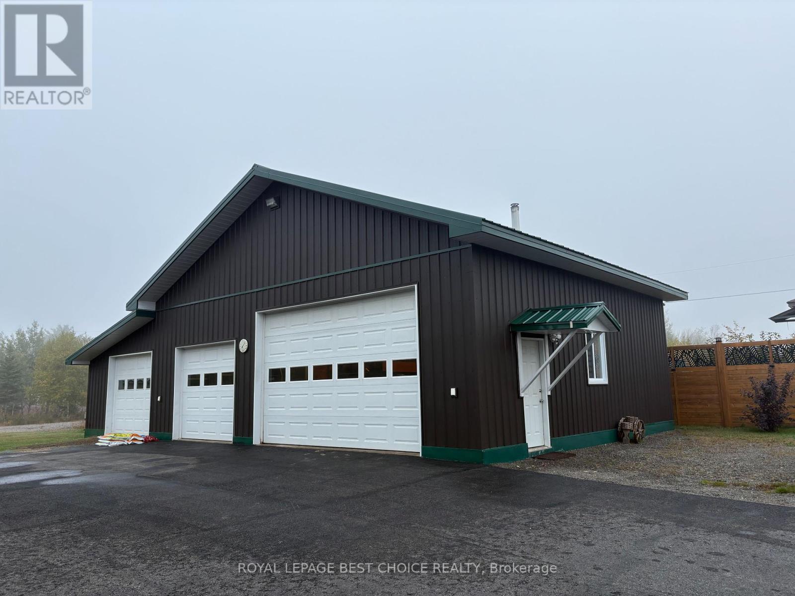 407 Matheson Street N, Kirkland Lake, Ontario P0K 1M0 - Photo 3 - T12429819