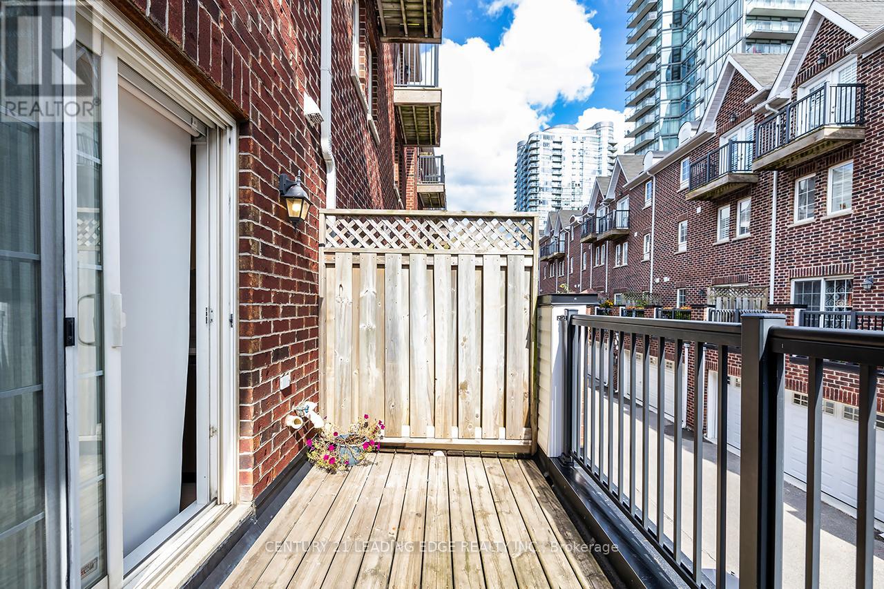Th57 - 113 The Queensway, Toronto, Ontario  M6S 5B4 - Photo 32 - W12468099