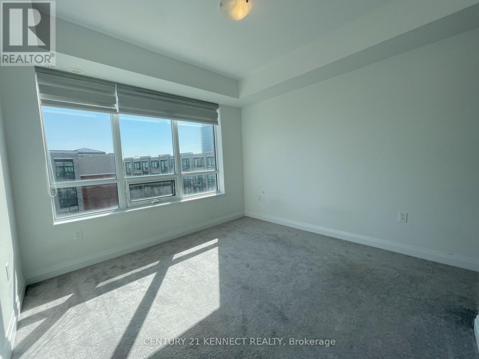 367 - 65 Attmar Drive, Brampton, Ontario  L6P 0Y6 - Photo 4 - W12468101