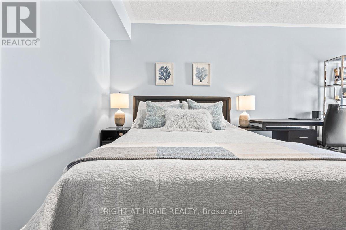 11 - 149 Isaac Devins Boulevard, Toronto, Ontario  M9M 0C5 - Photo 19 - W12468114