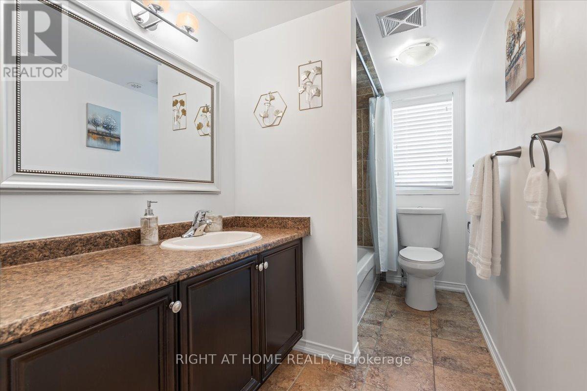 11 - 149 Isaac Devins Boulevard, Toronto, Ontario  M9M 0C5 - Photo 26 - W12468114