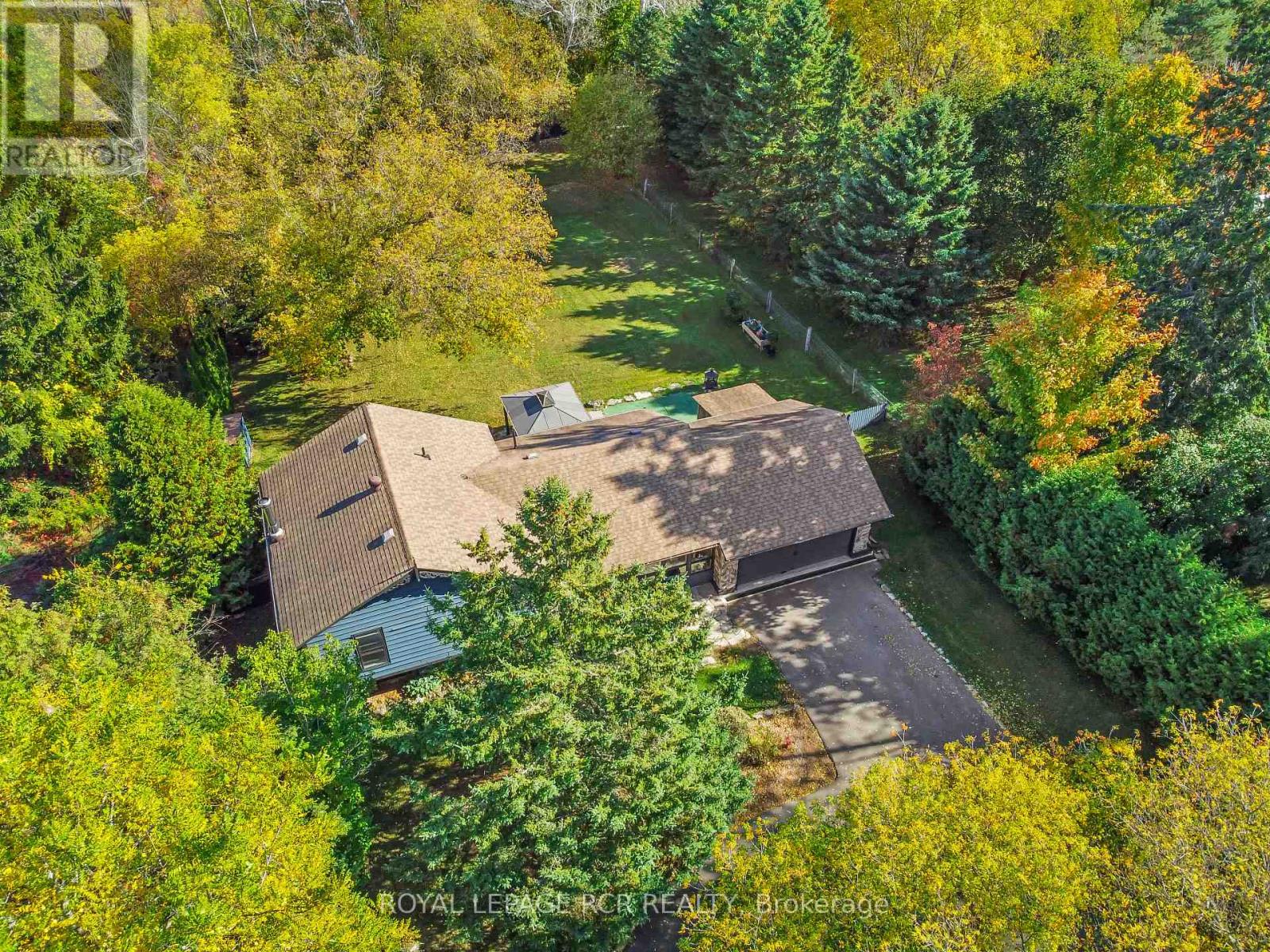 19619 Main Street, Caledon, Ontario  L7K 0E1 - Photo 37 - W12468145