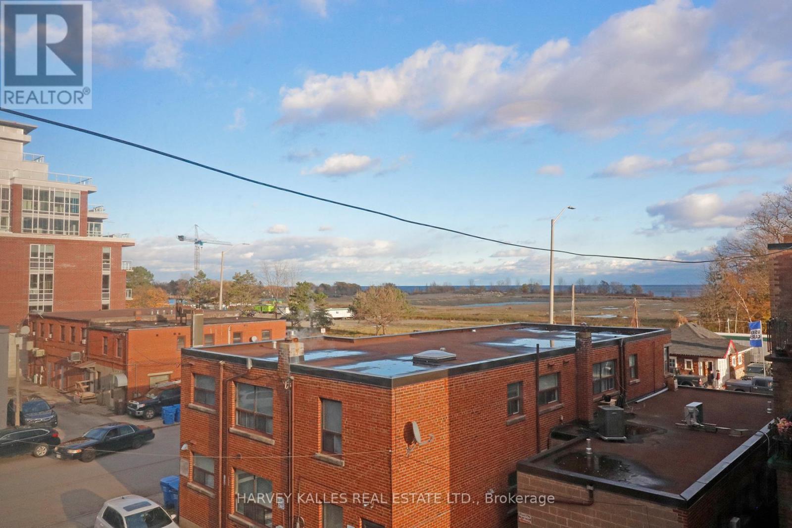8 - 4 Benson Avenue, Mississauga, Ontario  L5H 2P2 - Photo 11 - W12468146
