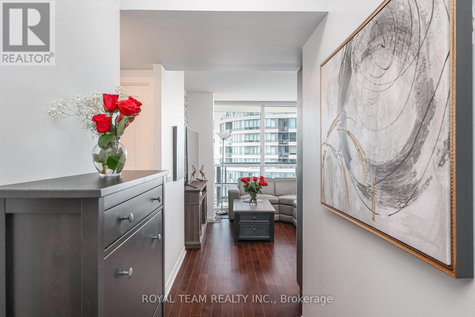 2504 - 2230 Lake Shore Boulevard W, Toronto, Ontario  M8V 0B2 - Photo 5 - W12468164