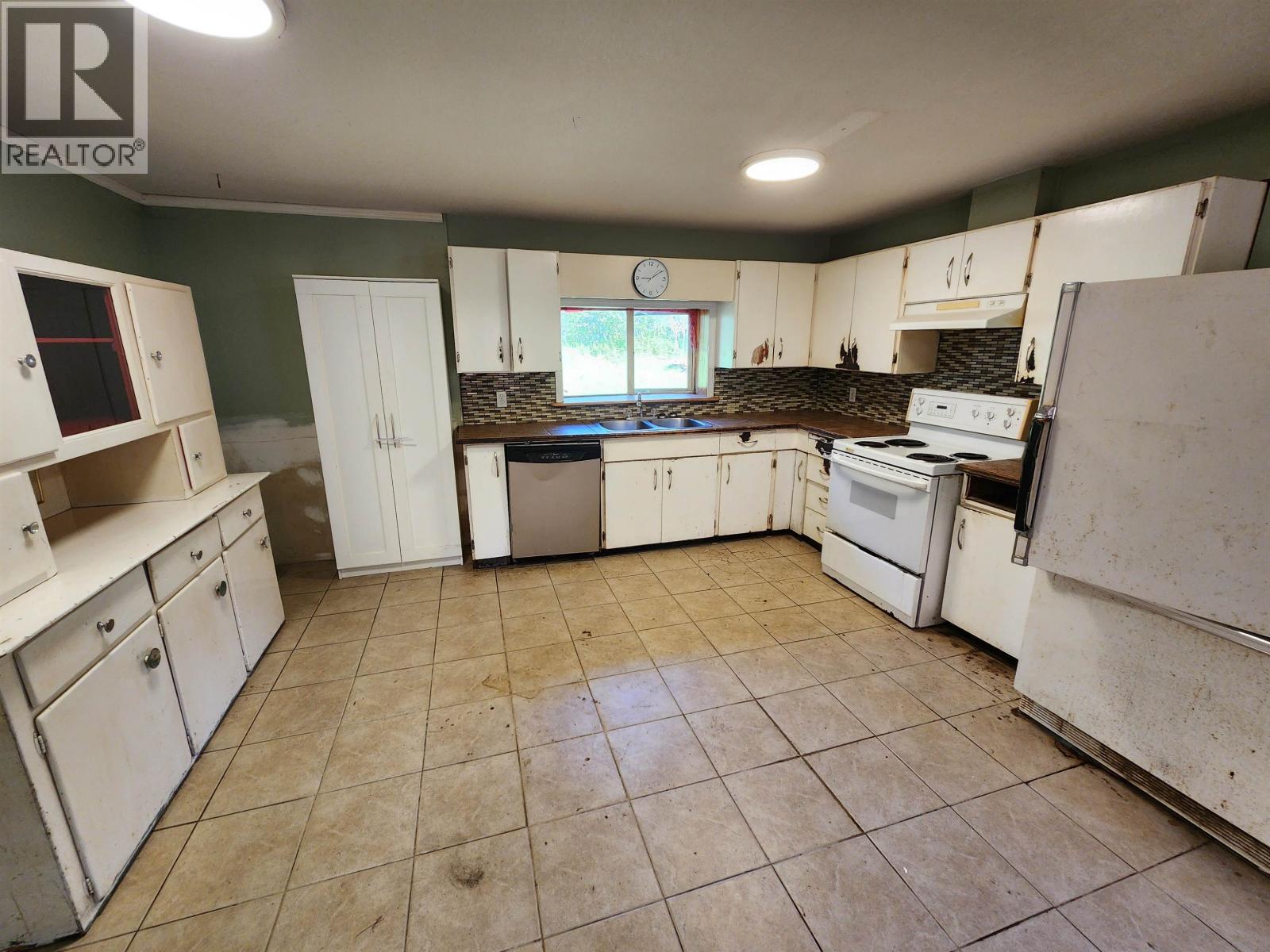 10177 N KELLY ROAD, Prince George, British Columbia