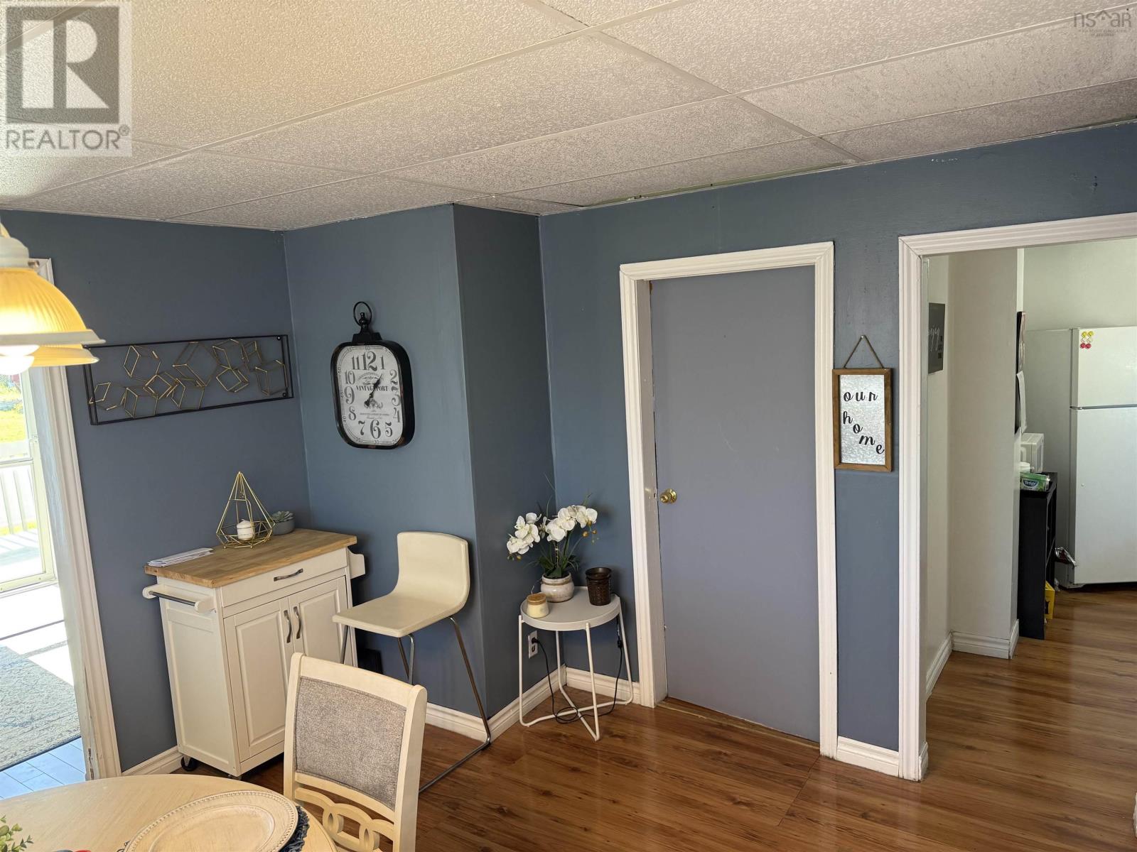 3351 Veniot Avenue, New Waterford, Nova Scotia  B1H 2R7 - Photo 11 - 202525866