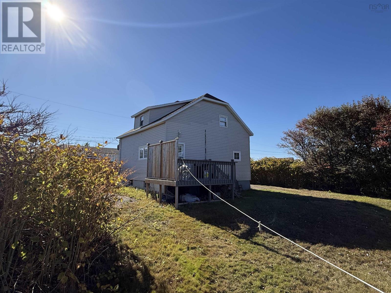 3351 Veniot Avenue, New Waterford, Nova Scotia  B1H 2R7 - Photo 7 - 202525866