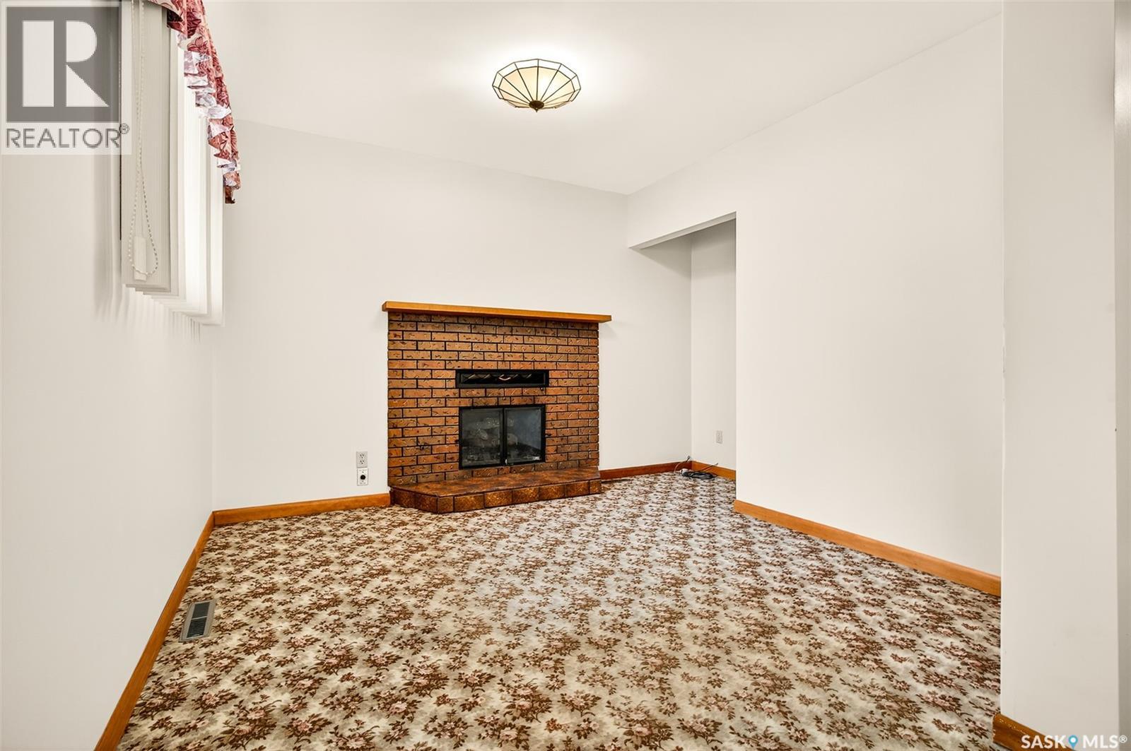 1322 7th Avenue Nw, Moose Jaw, Saskatchewan  S6H 4C9 - Photo 21 - SK021095