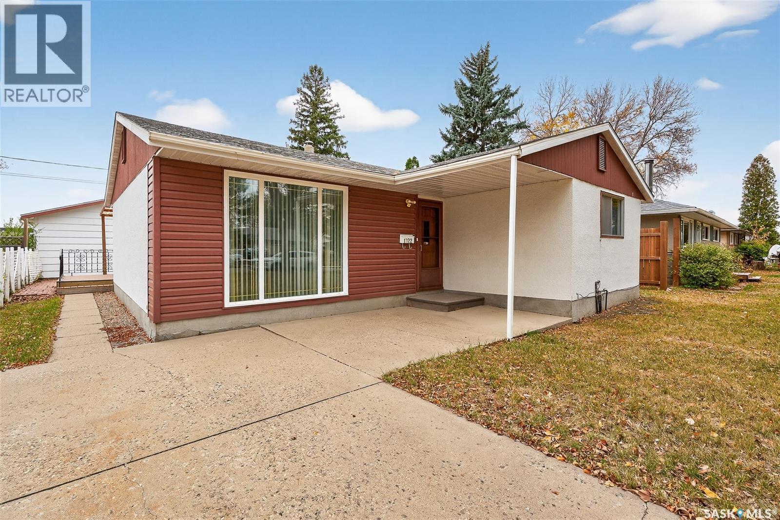1322 7th Avenue Nw, Moose Jaw, Saskatchewan  S6H 4C9 - Photo 48 - SK021095