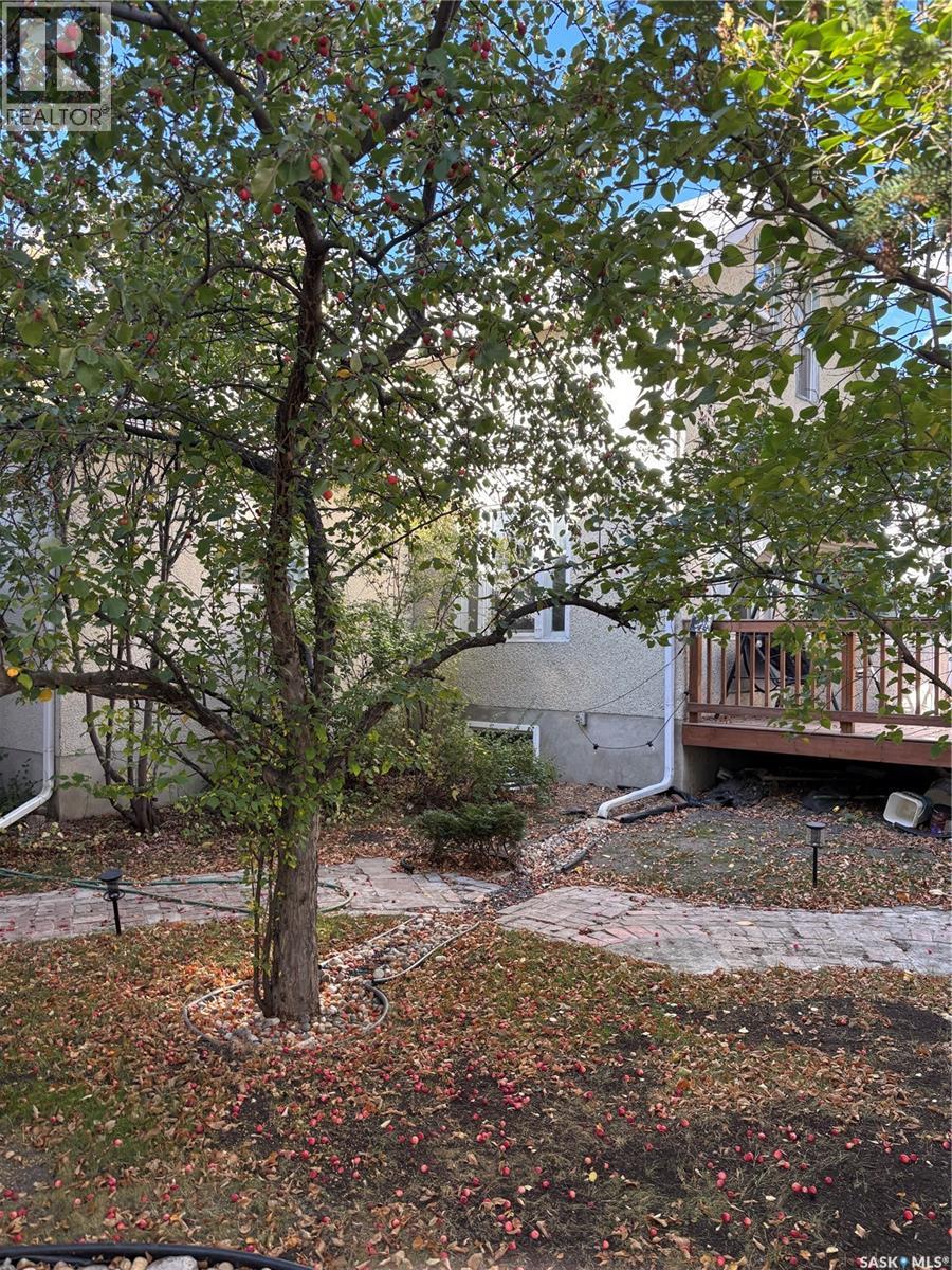 431 E Avenue S, Saskatoon, Saskatchewan  S7M 1S4 - Photo 23 - SK021047