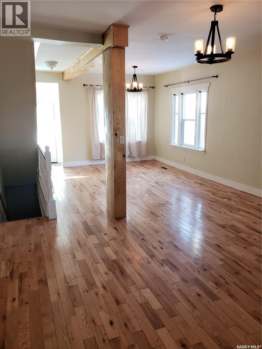 431 E Avenue S, Saskatoon, Saskatchewan  S7M 1S4 - Photo 4 - SK021047