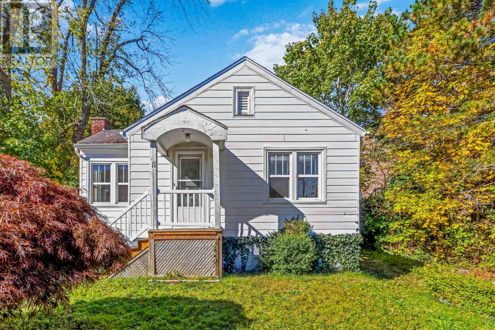 11 Ashdale Avenue, Halifax, Nova Scotia  B3N 2C7 - Photo 2 - 202526079
