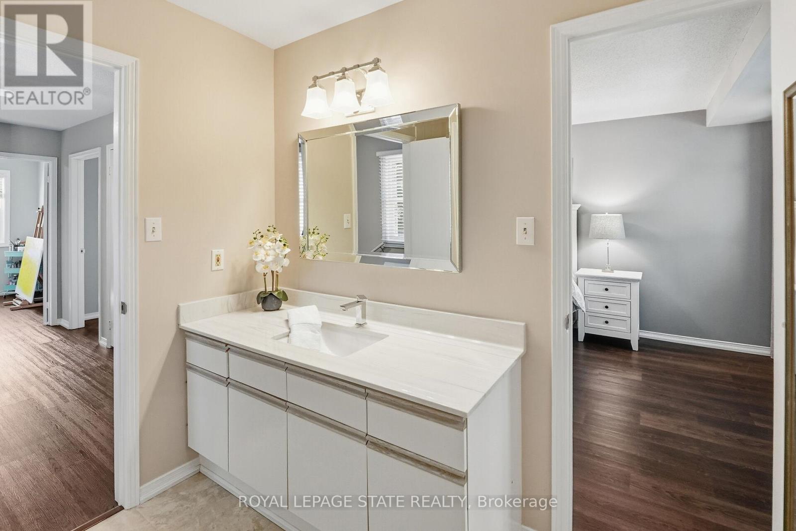 9 - 55 Kerman Avenue, Grimsby, Ontario  L3M 5G1 - Photo 18 - X12468141