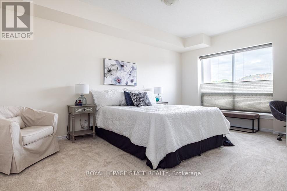 401 - 4000 Creekside Drive, Hamilton, Ontario  L9H 7S9 - Photo 16 - X12468144