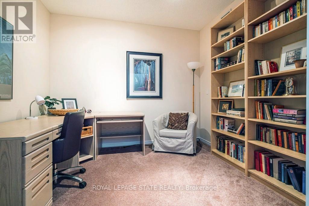401 - 4000 Creekside Drive, Hamilton, Ontario  L9H 7S9 - Photo 24 - X12468144