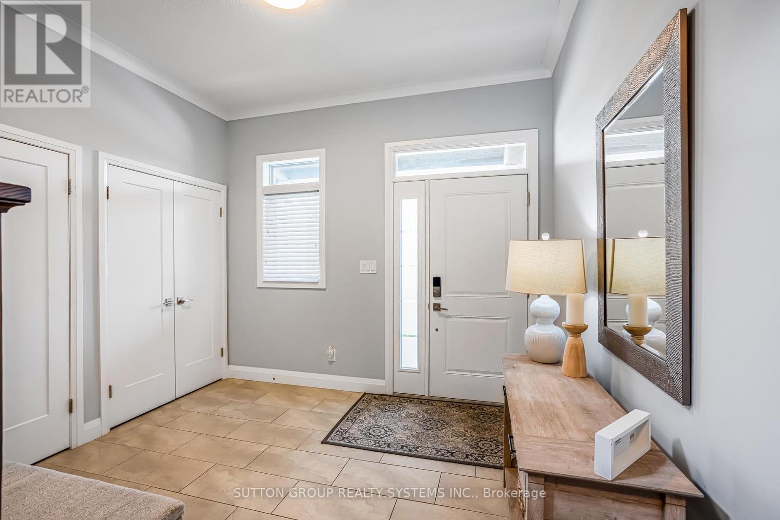 15 Woodberry Crescent, Woolwich, Ontario  N3B 0C5 - Photo 3 - X12468153
