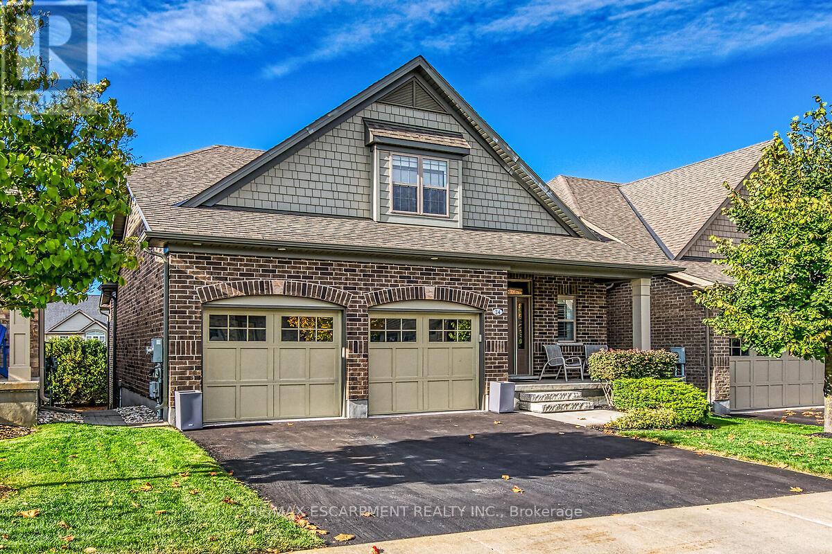 24 Chestnut Drive, Guelph/eramosa, Ontario  N0B 2K0 - Photo 2 - X12468156