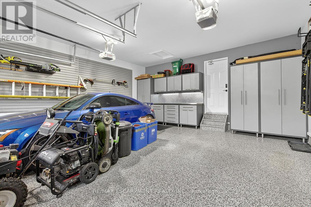 24 Chestnut Drive, Guelph/eramosa, Ontario  N0B 2K0 - Photo 41 - X12468156