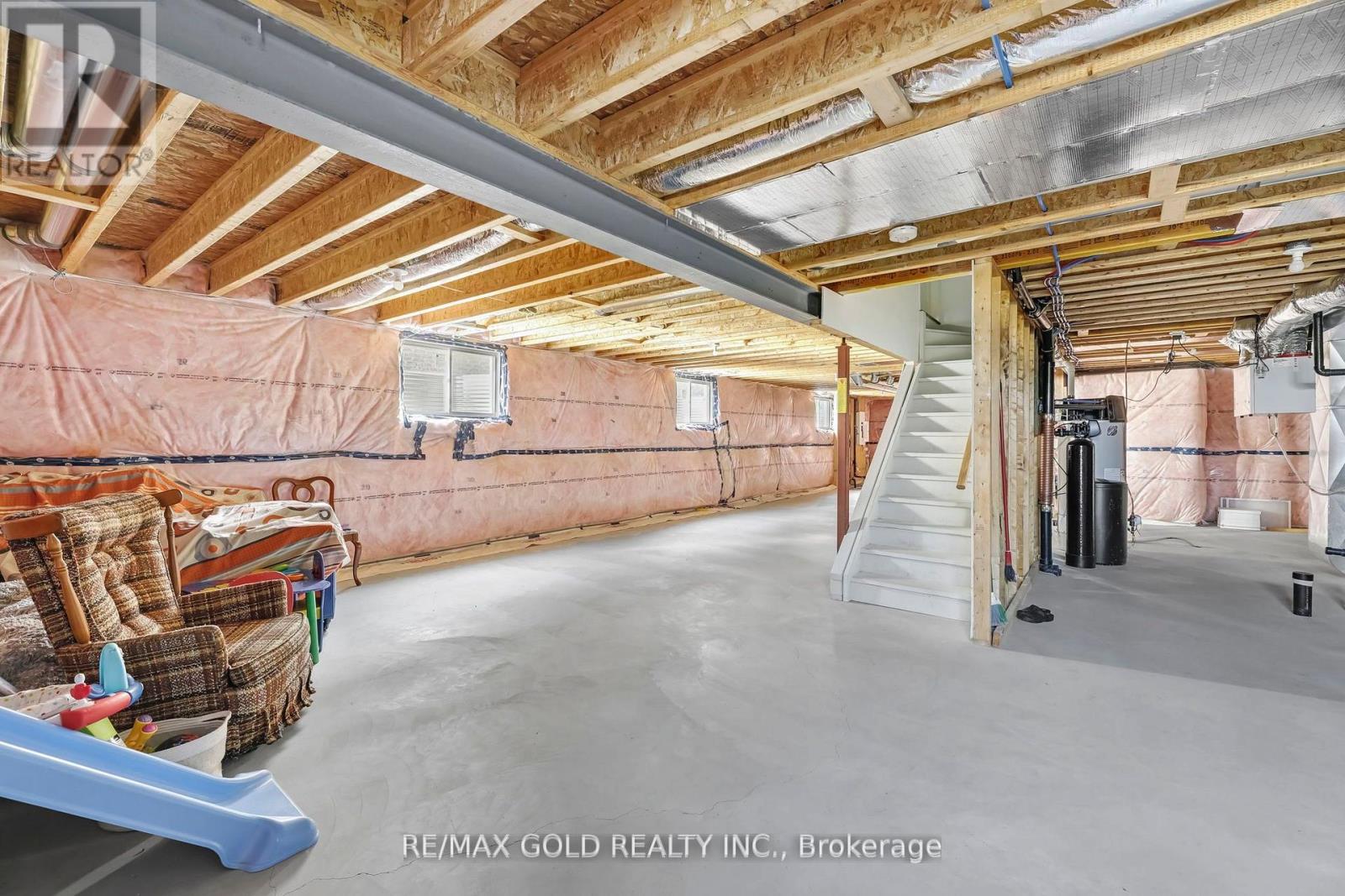 45 Harvest Avenue, Tillsonburg, Ontario  N4G 0H9 - Photo 35 - X12468161