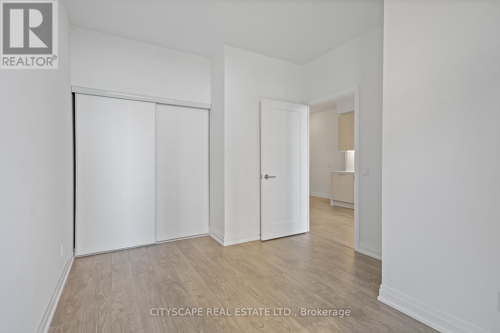 204 - 286 Main Street, Toronto, Ontario  M4C 0B3 - Photo 11 - E12466654