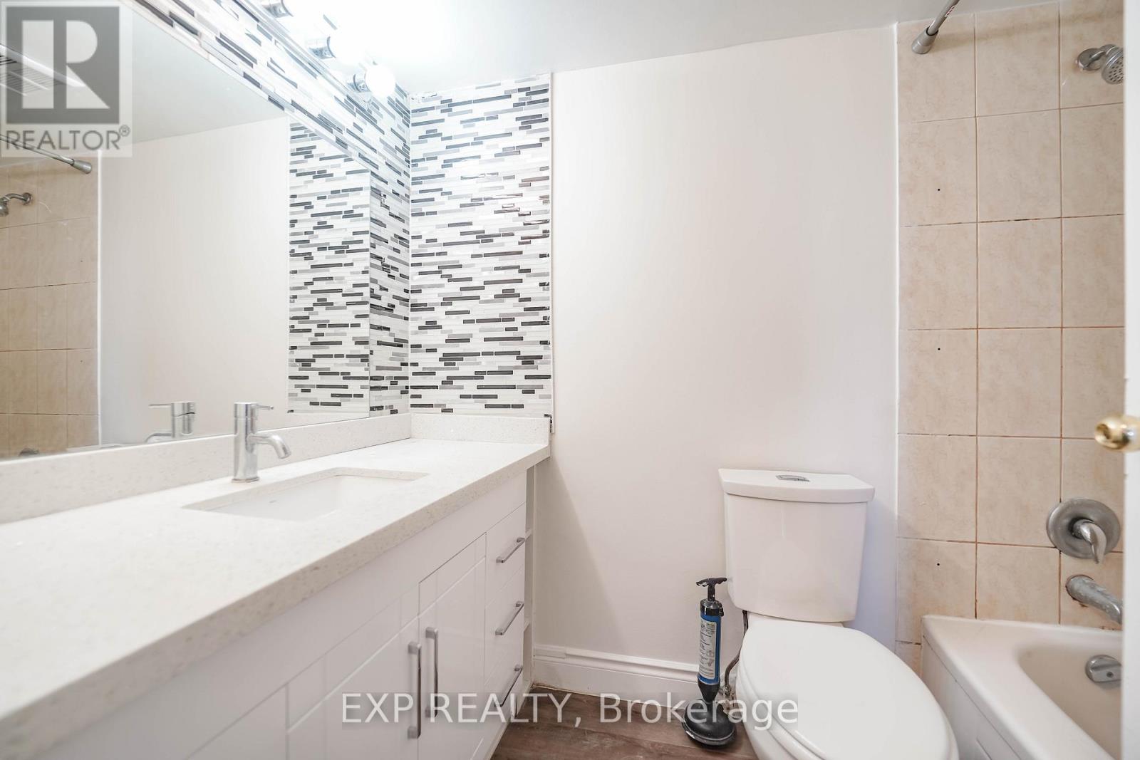 901 - 236 Albion Road, Toronto, Ontario  M9W 6A6 - Photo 24 - W12466454