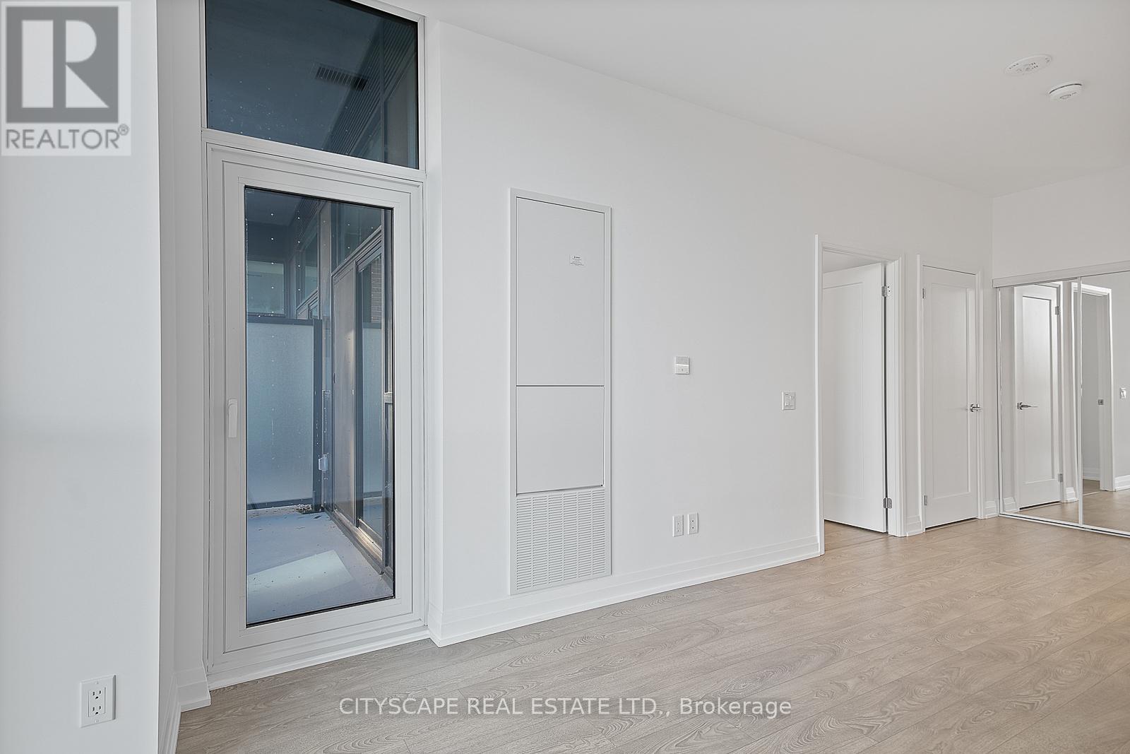 204 - 286 Main Street, Toronto, Ontario  M4C 0B3 - Photo 8 - E12466654