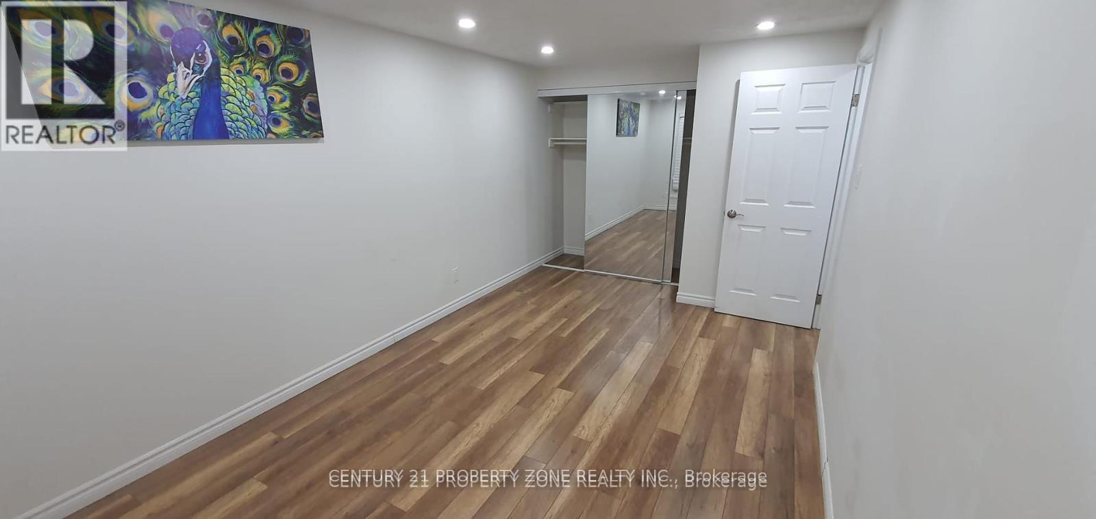 68 Hoskins Square, Brampton, Ontario  L6S 2N6 - Photo 9 - W12466980
