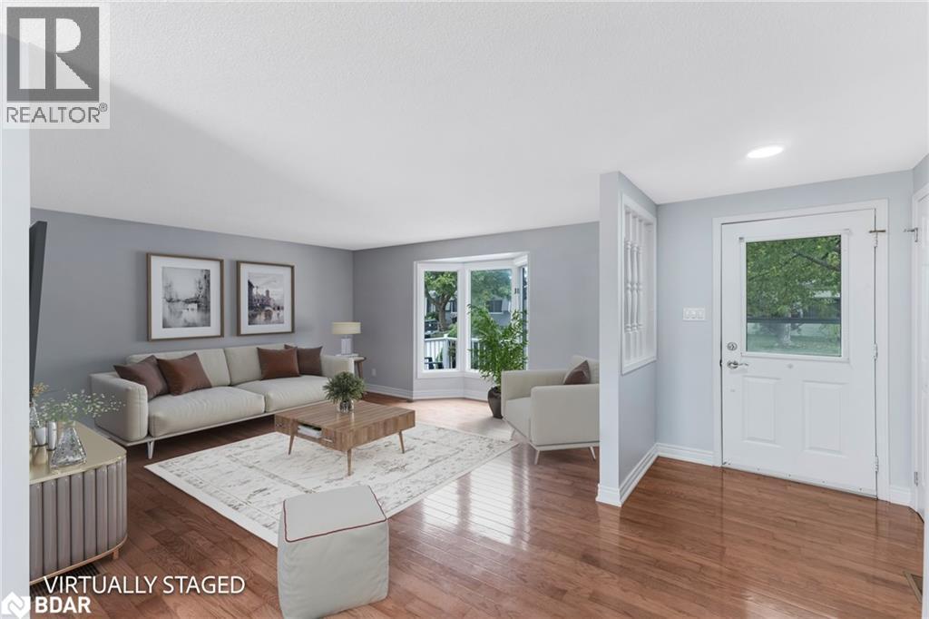 3 Comforts Cove, Innisfil, Ontario  L9S 1S3 - Photo 2 - 40779826