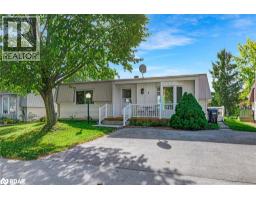 3 COMFORTS Cove, Innisfil, Ontario