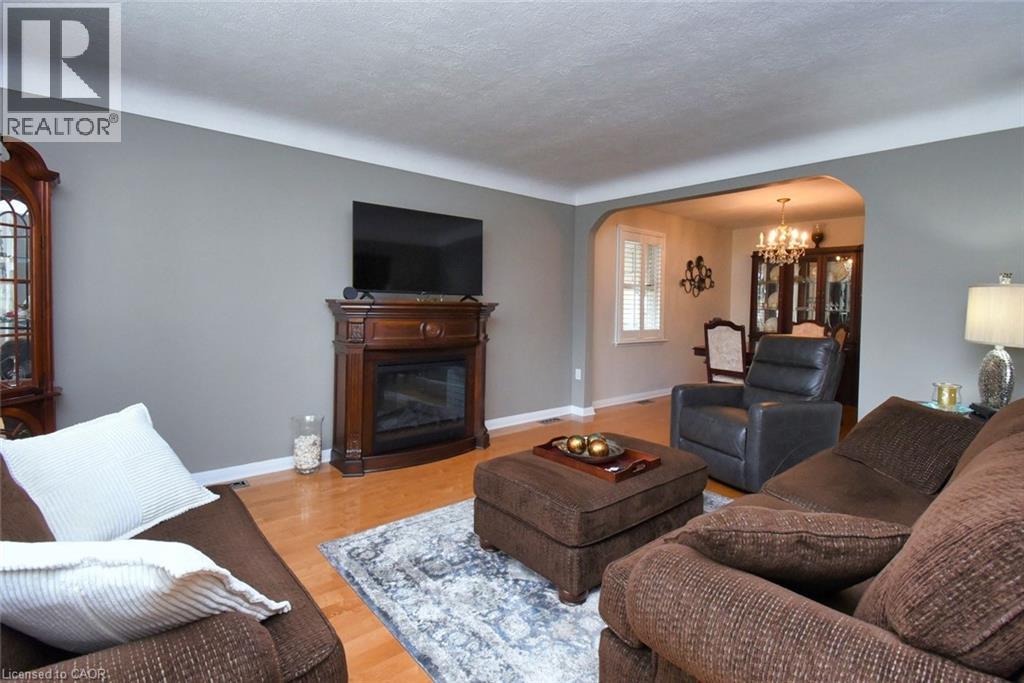 836 Brucedale Avenue E, Hamilton, Ontario  L8T 1L3 - Photo 7 - 40780002