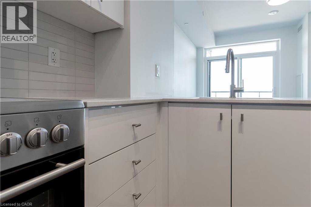 25 Wellington Street S Unit# 1511, Kitchener, Ontario  N2G 0G5 - Photo 11 - 40779658