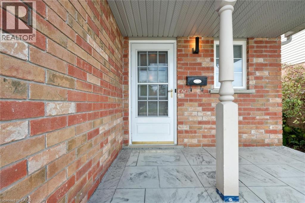 140 Veronica Drive, Kitchener, Ontario  N2A 2R9 - Photo 4 - 40778267
