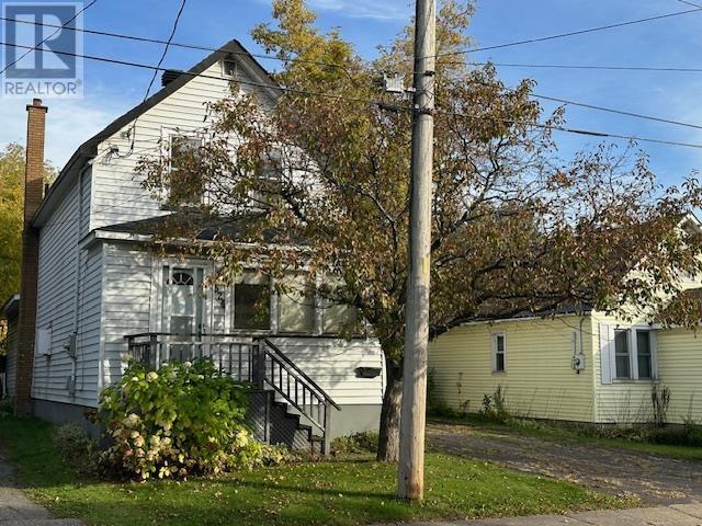524 Northland Rd, Sault Ste. Marie, Ontario  P6C 3N9 - Photo 1 - SM253009
