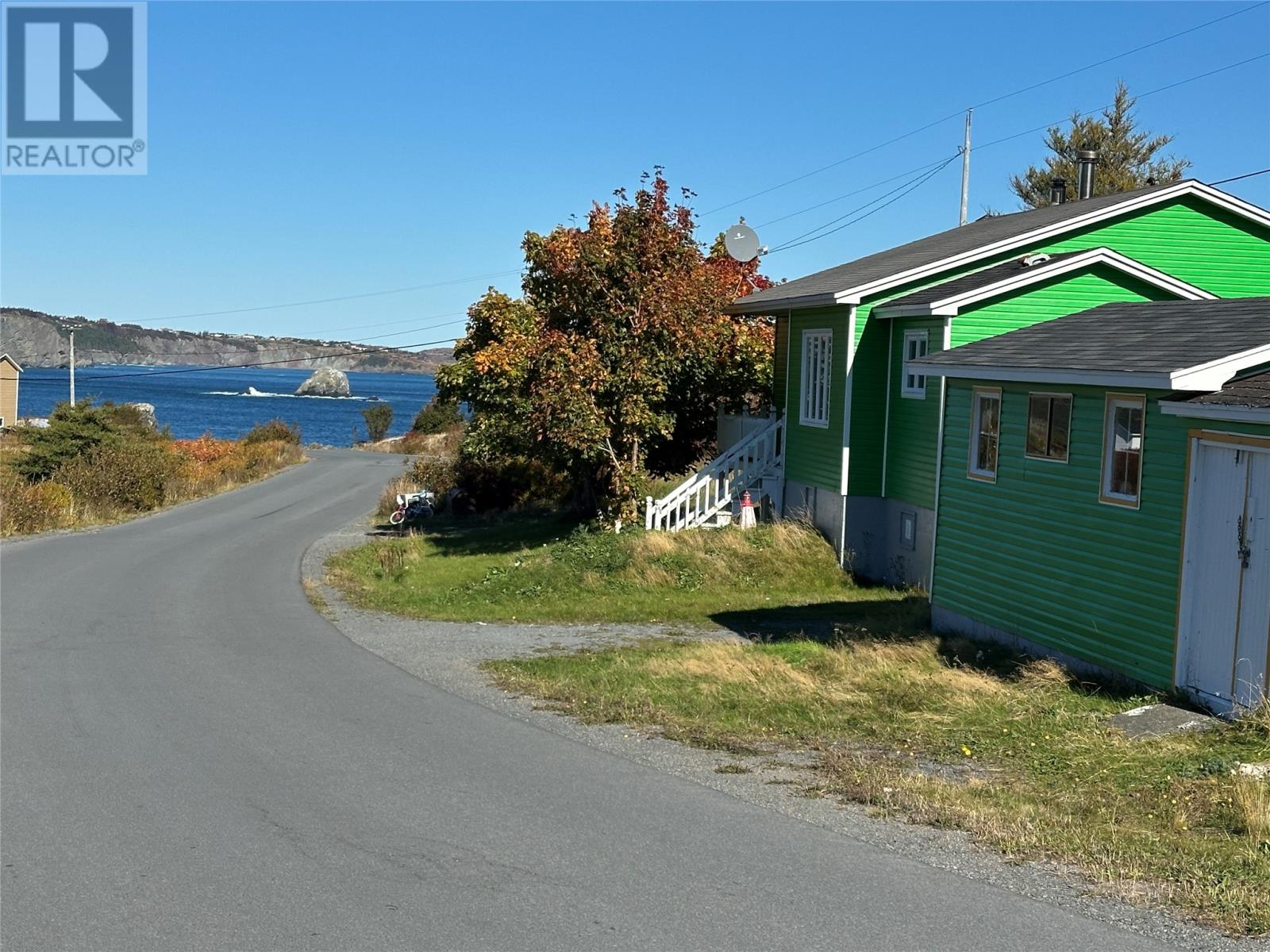 51 Main Street E, Perrys Cove, Newfoundland & Labrador  A0A 3S0 - Photo 9 - 1291573