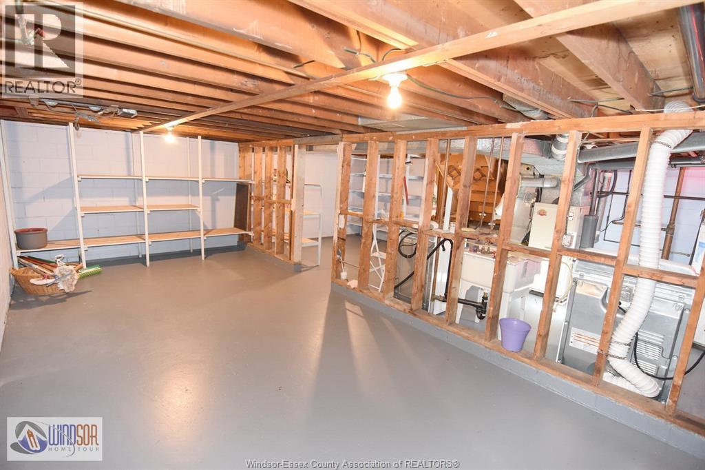 8795 Menard Street, Windsor, Ontario  N8S 1W3 - Photo 37 - 25025230