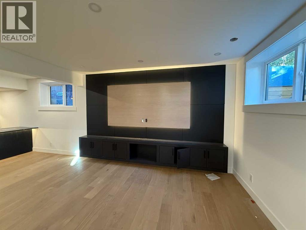 1910 Broadview Road Nw, Calgary, Alberta  T2N 3H7 - Photo 12 - A2233853