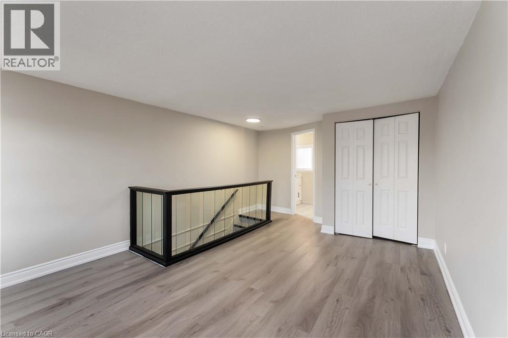 187 Barton Street W, Hamilton, Ontario  L8R 2H3 - Photo 10 - 40774748