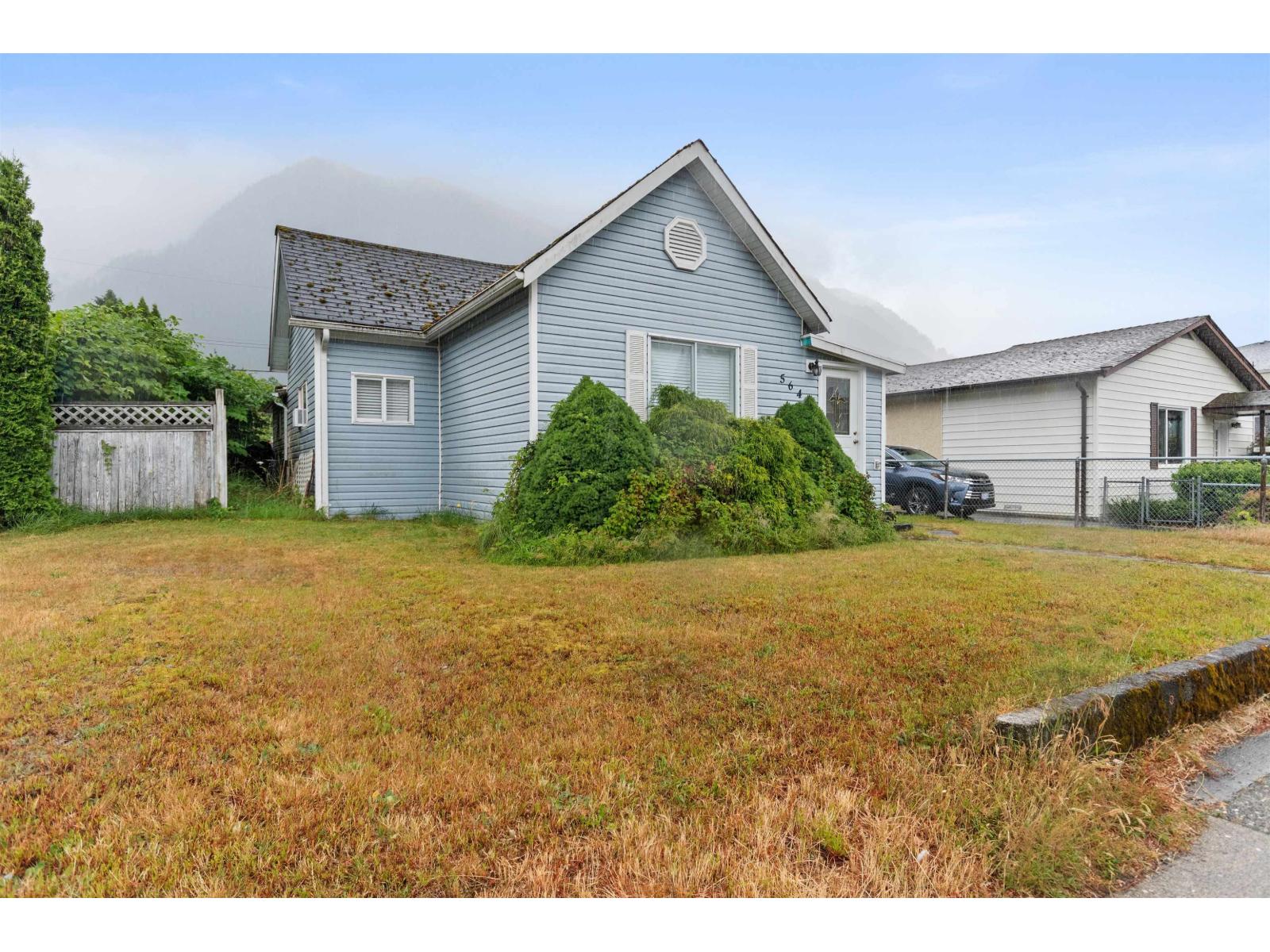 564 Wallace Street, Hope, Hope, British Columbia  V0X 1L0 - Photo 29 - R3059436