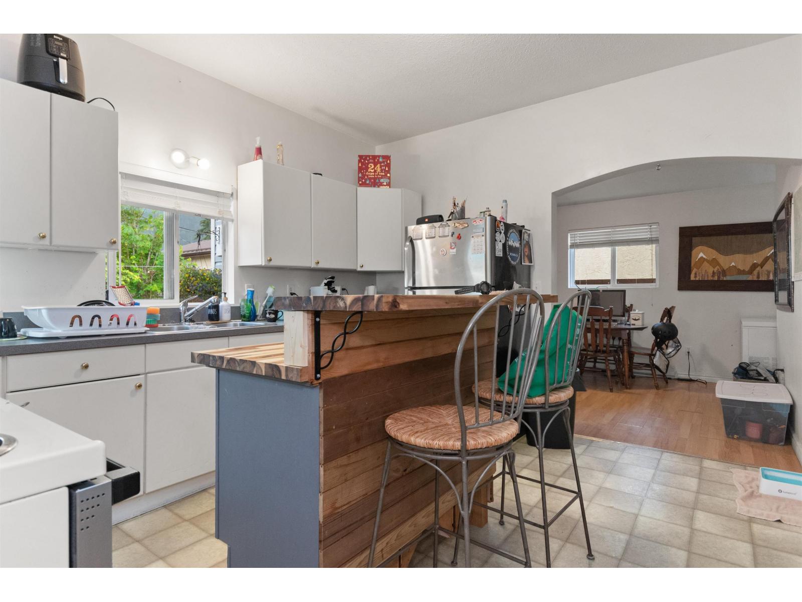 564 Wallace Street, Hope, Hope, British Columbia  V0X 1L0 - Photo 4 - R3059436