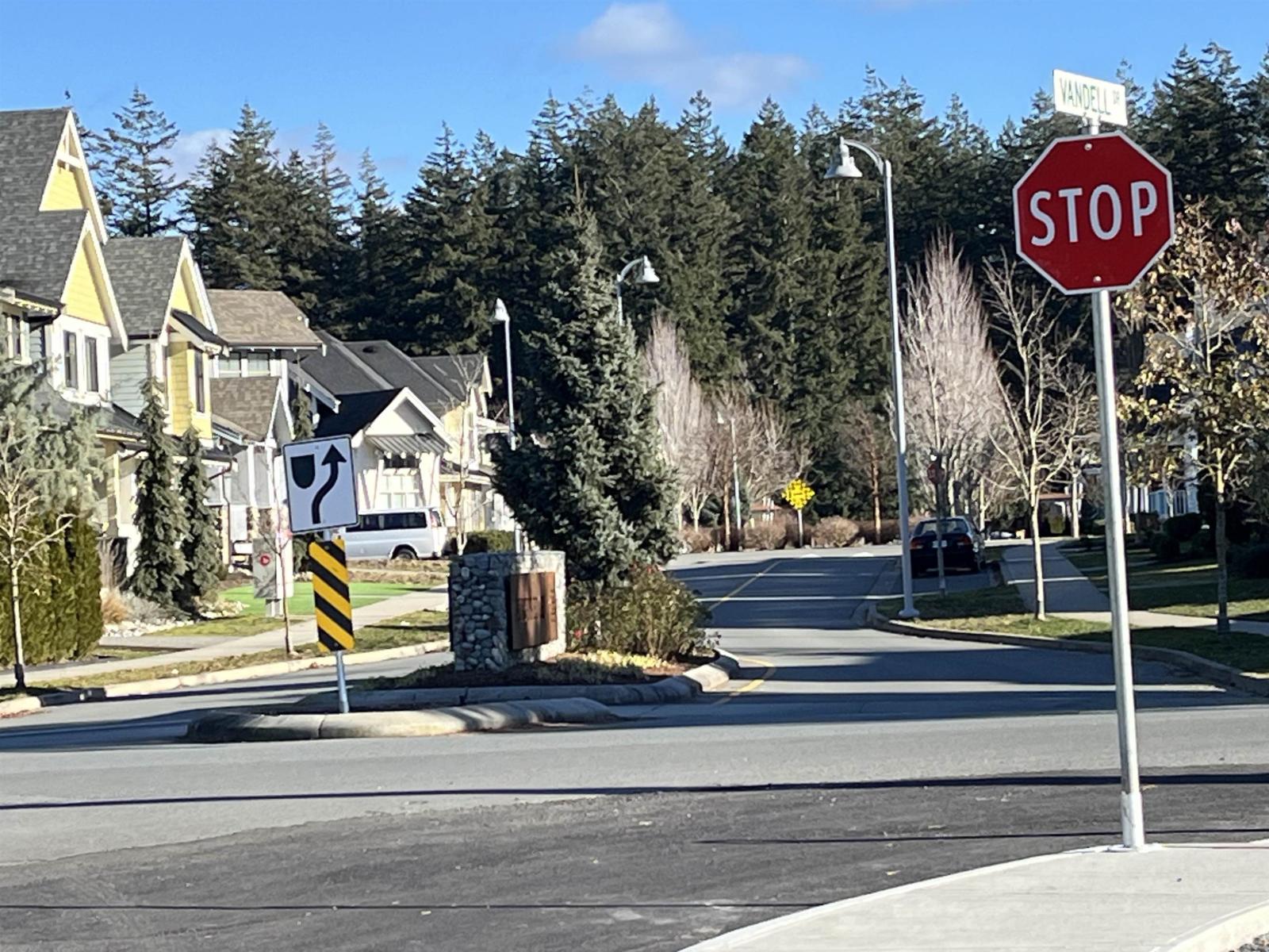 44720 Vandell Drive, Sardis South, Sardis, British Columbia  V2R 0T4 - Photo 2 - R3059450