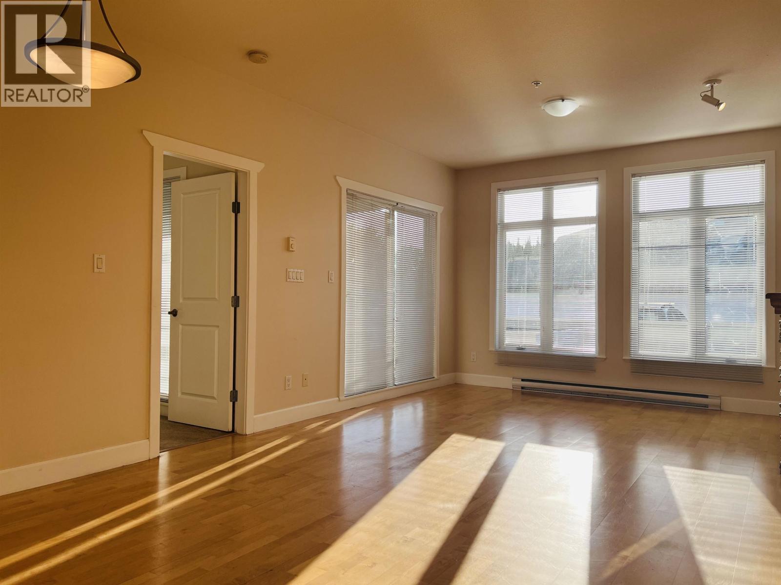 210 4280 Moncton Street, Richmond, British Columbia  V7E 6T4 - Photo 4 - R3050927
