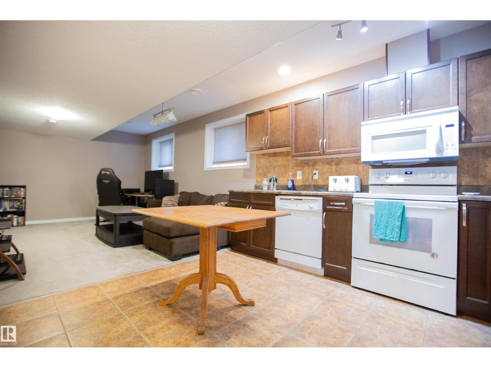 12026 91 St Nw, Edmonton, Alberta  T5B 4B8 - Photo 22 - E4462492
