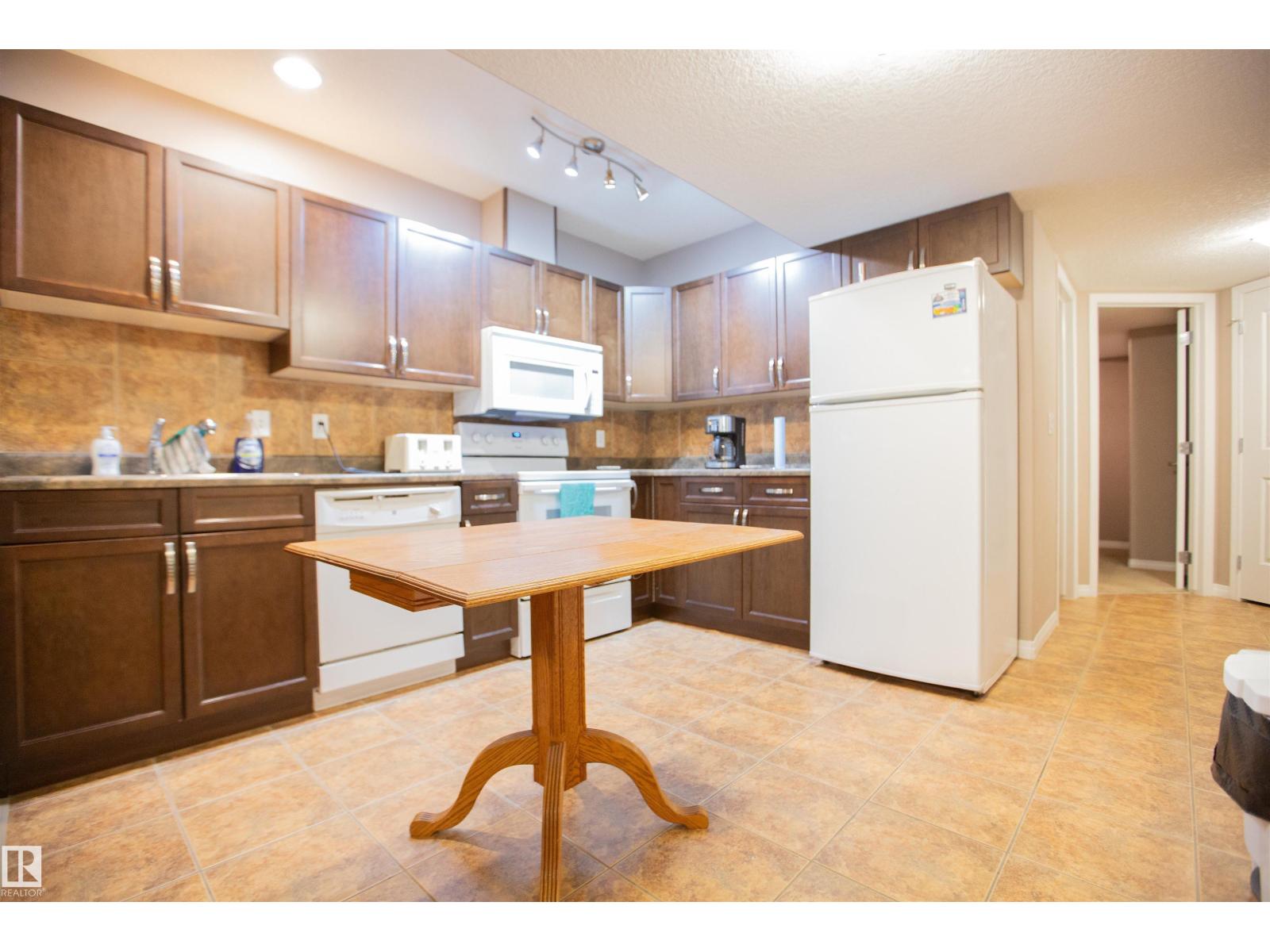 12026 91 St Nw, Edmonton, Alberta  T5B 4B8 - Photo 23 - E4462492