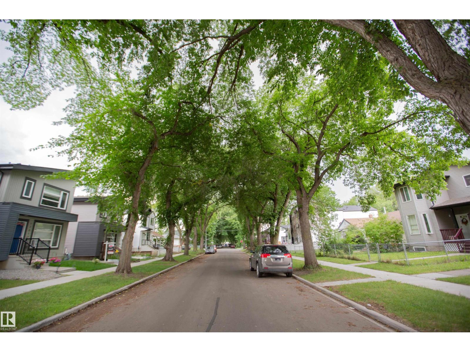 12026 91 St Nw, Edmonton, Alberta  T5B 4B8 - Photo 4 - E4462492