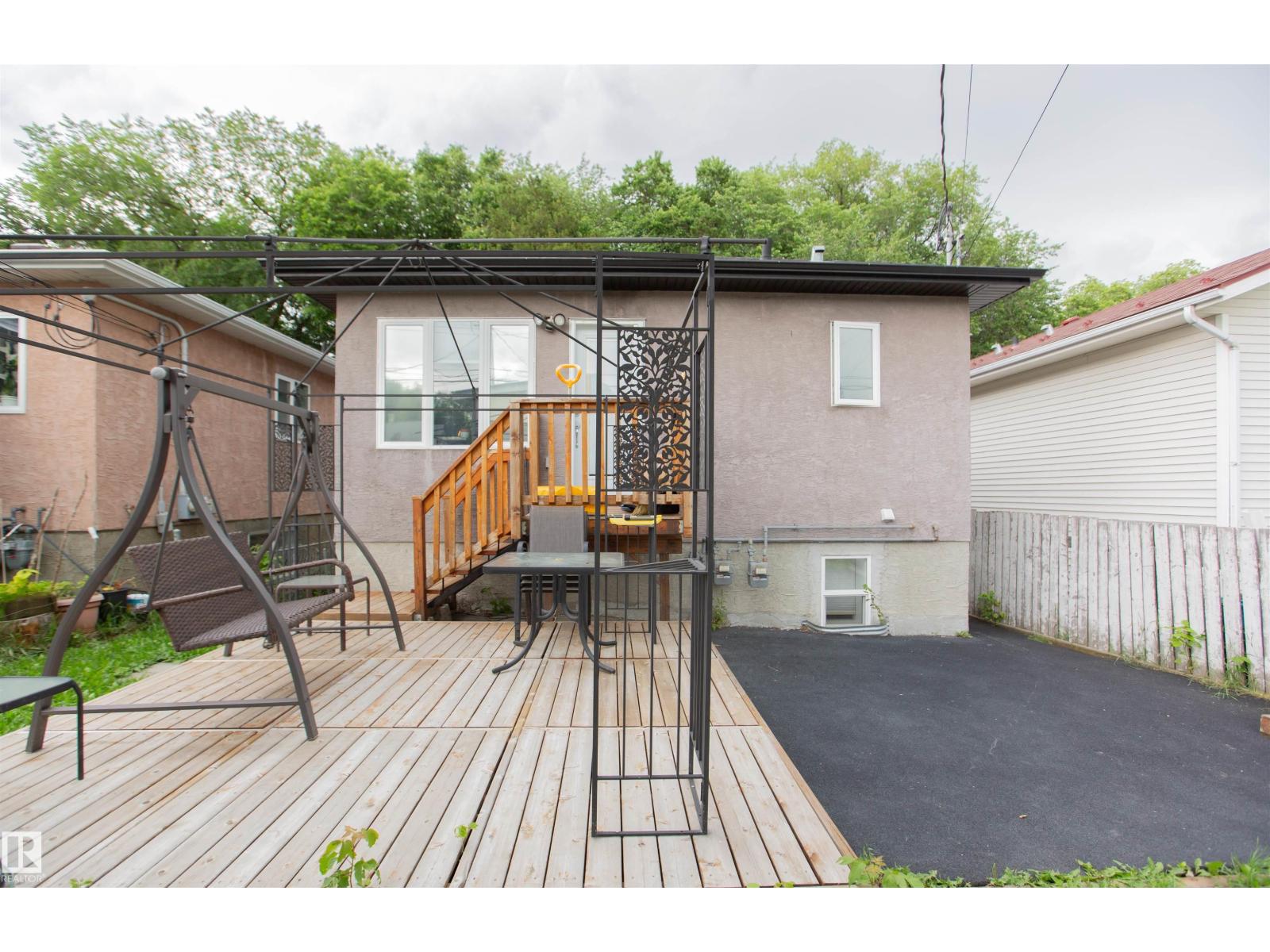 12026 91 St Nw, Edmonton, Alberta  T5B 4B8 - Photo 43 - E4462492