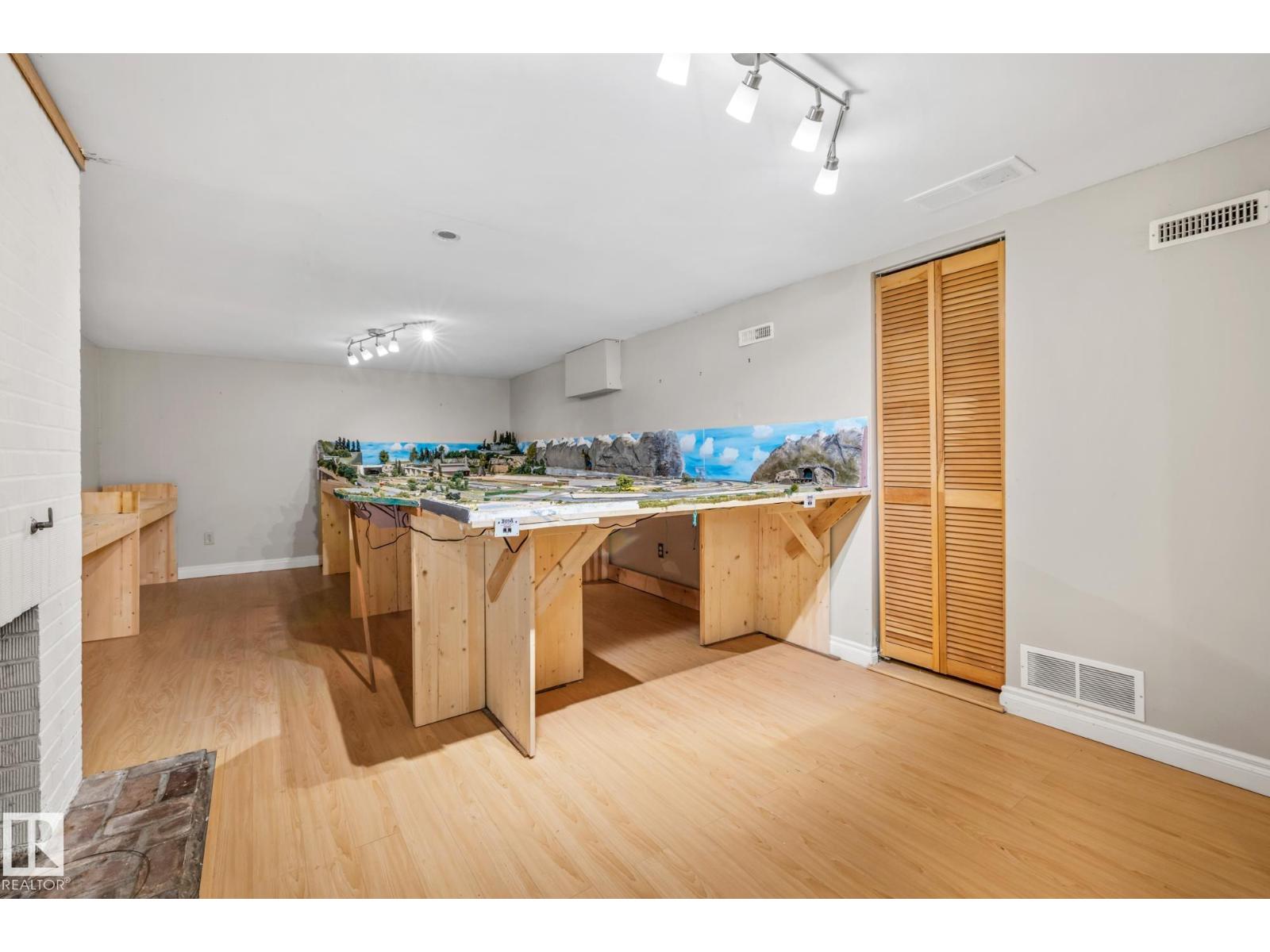10405 Glenora Cr Nw, Edmonton, Alberta  T5N 3J6 - Photo 29 - E4462494