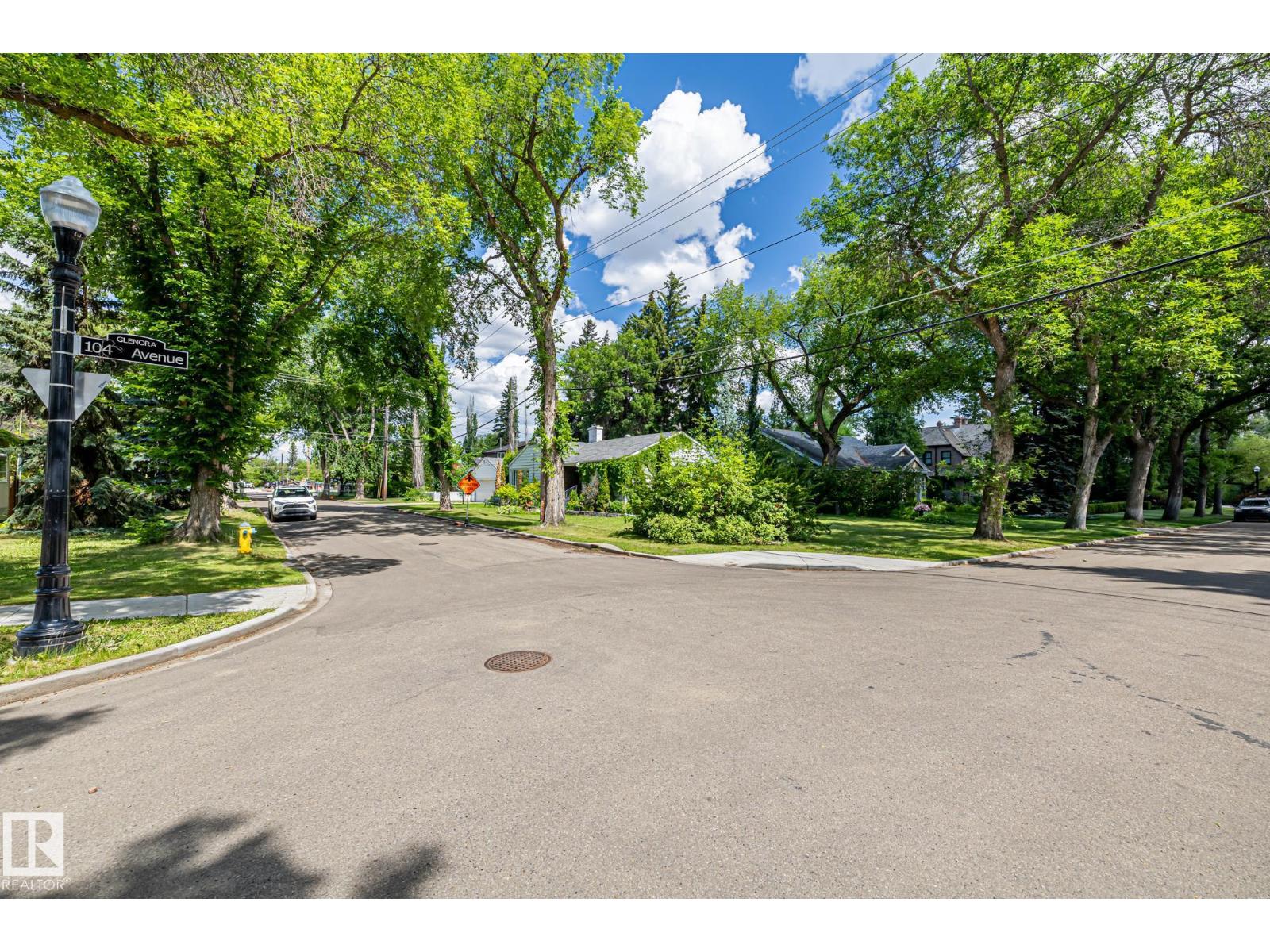 10405 Glenora Cr Nw, Edmonton, Alberta  T5N 3J6 - Photo 43 - E4462494