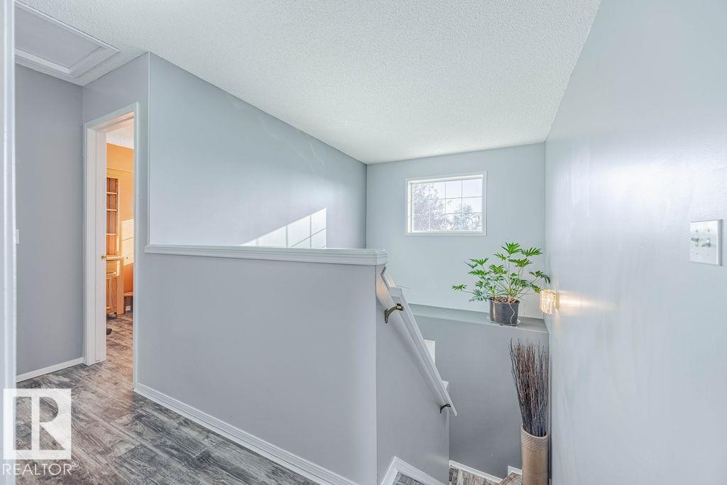 9 Donnely Tc, Sherwood Park, Alberta  T8H 2B2 - Photo 14 - E4462496