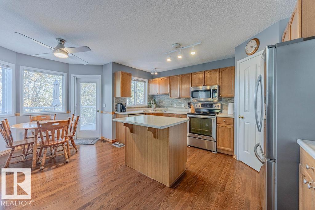 9 Donnely Tc, Sherwood Park, Alberta  T8H 2B2 - Photo 9 - E4462496