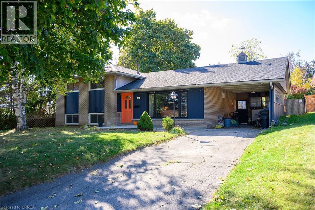 44 MARKET Street, paris, Ontario